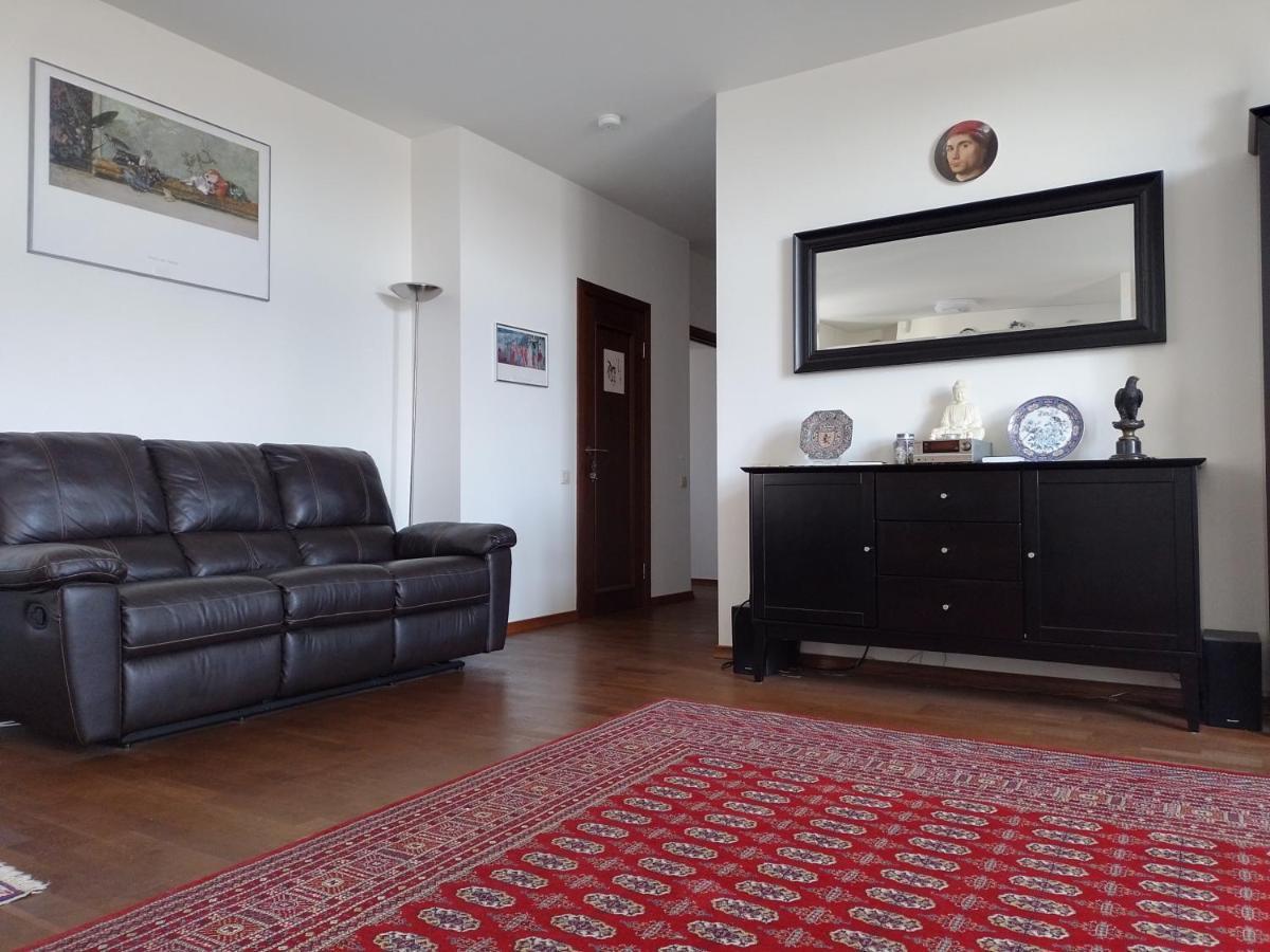 Premium Class Apartment, Free Parking, Maximum 5 Guests, 2 Bedrooms, 3 Beds Рига Екстериор снимка